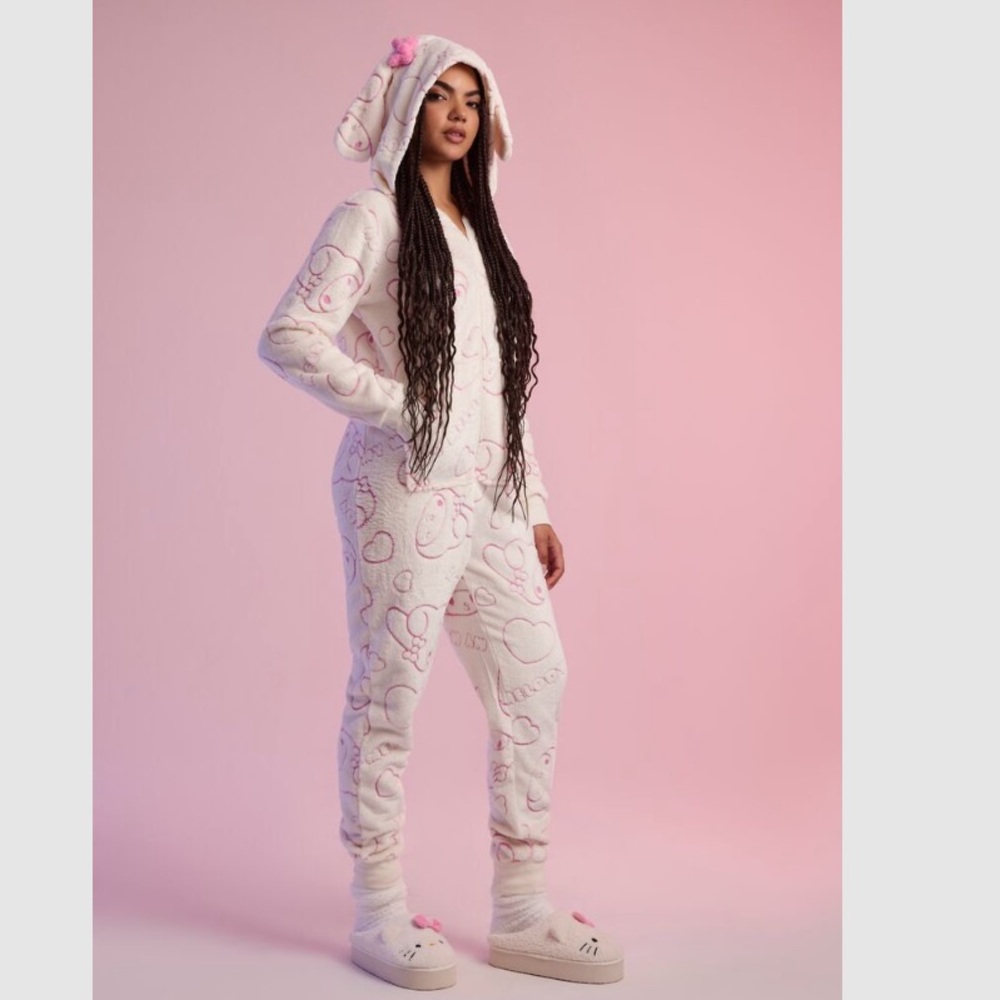 Forever 21 x Sanrio Hello Kitty and Friends My Melody Jumpsuit Onesie Pajamas PJ